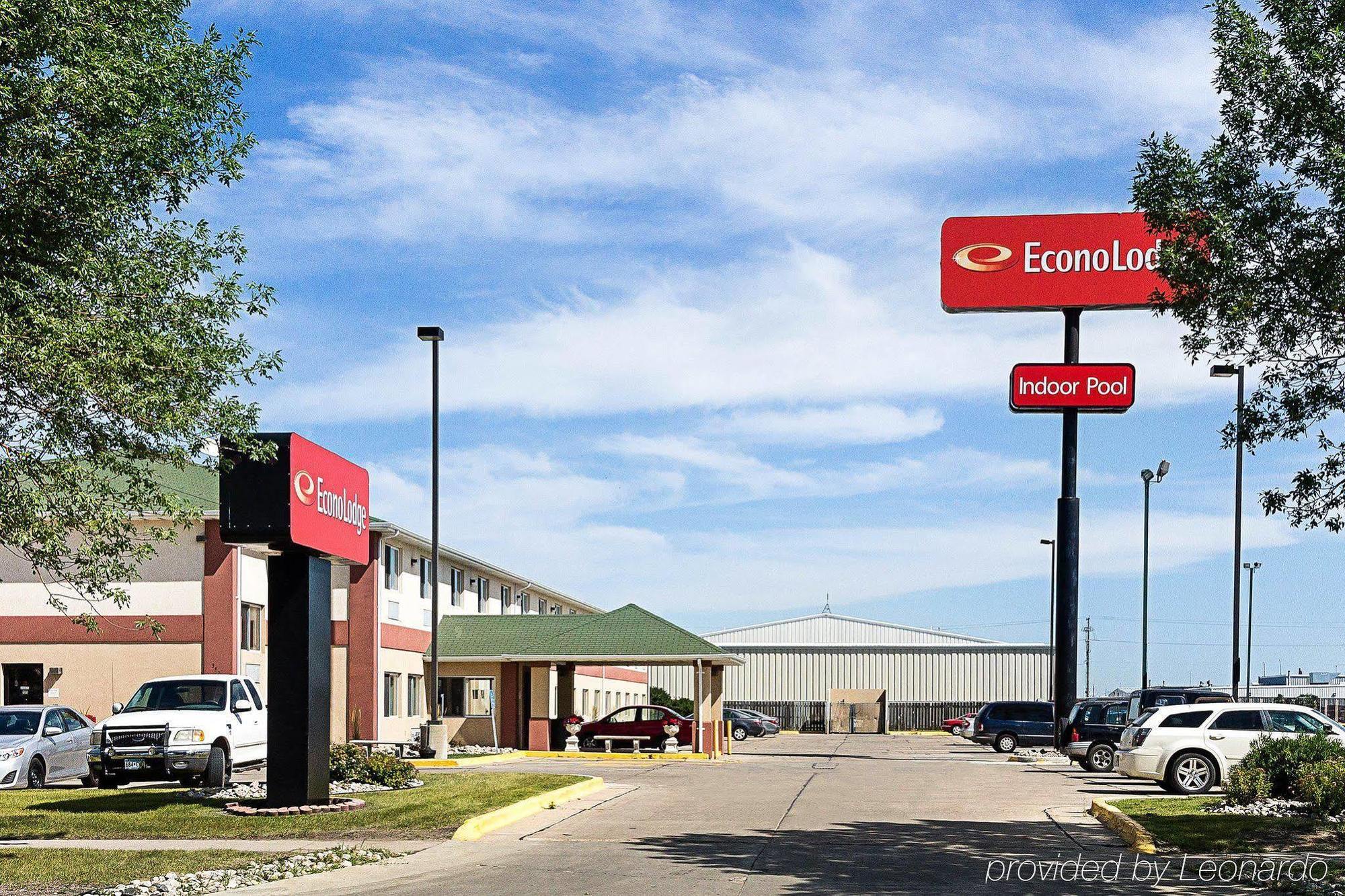 Econo Lodge Fargo Exterior photo